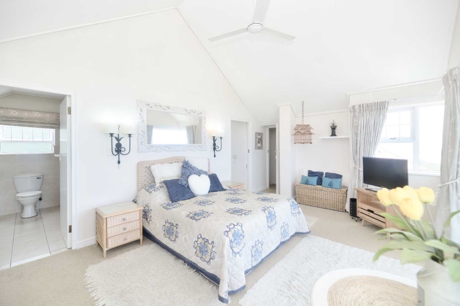 To Let 4 Bedroom Property for Rent in Vermont Western Cape